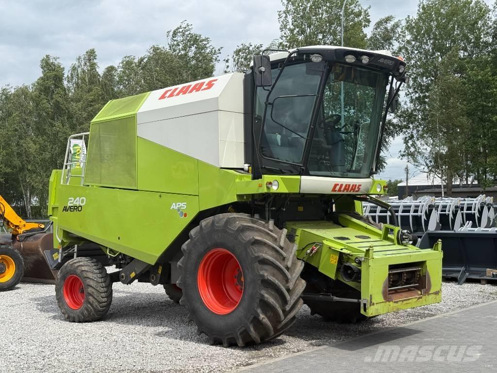 Claas Avero 240 Зерноуборочные комбайны