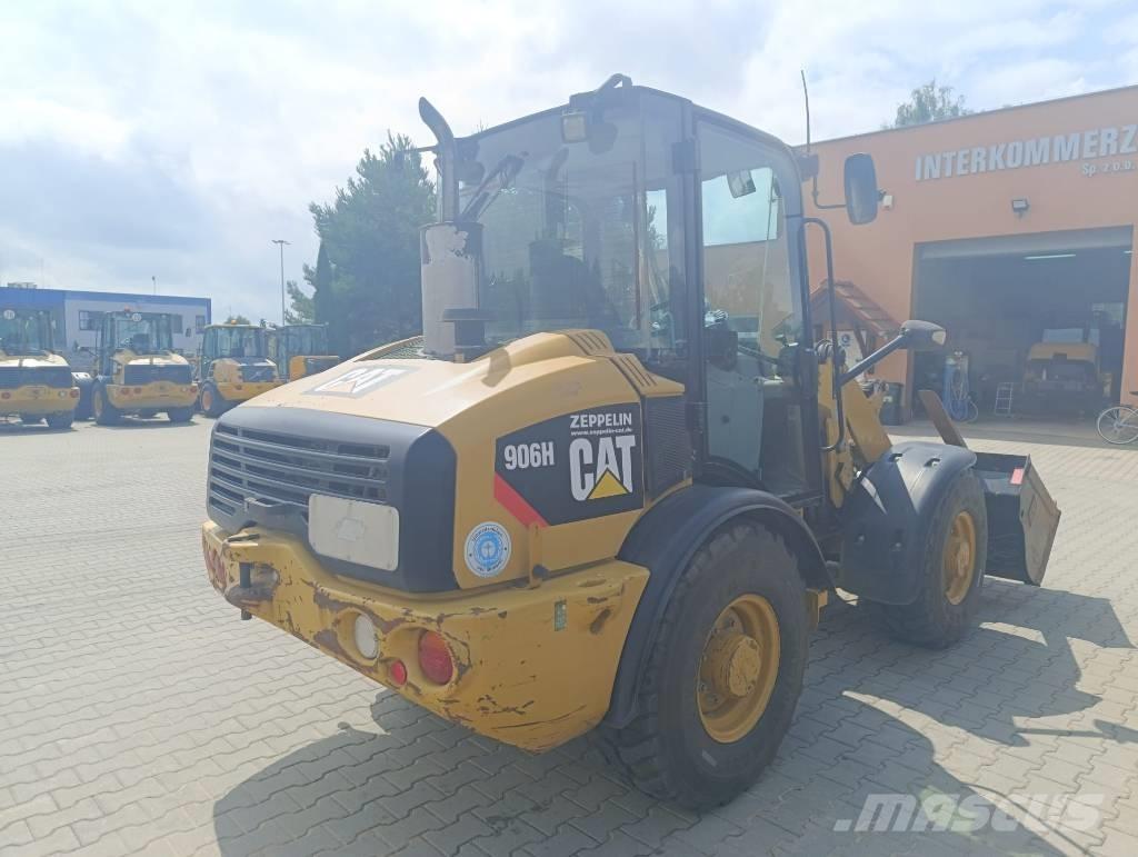 CAT 906 H Фронтальные погрузчики