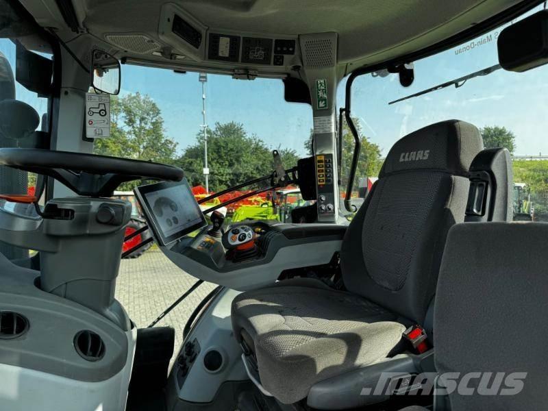 CLAAS AXION 810 Трактора