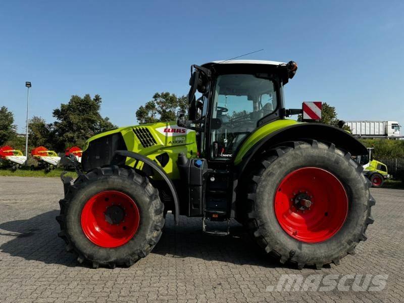 CLAAS AXION 810 Трактора