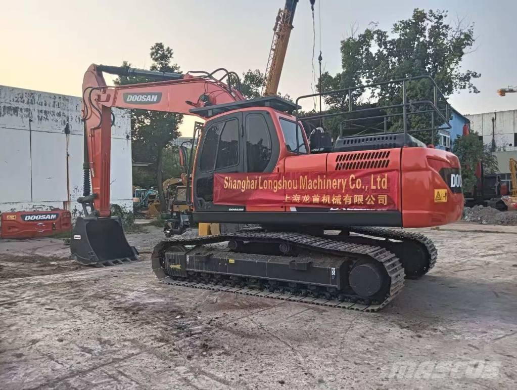 Doosan DX 225 LC-9C Гусеничные экскаваторы
