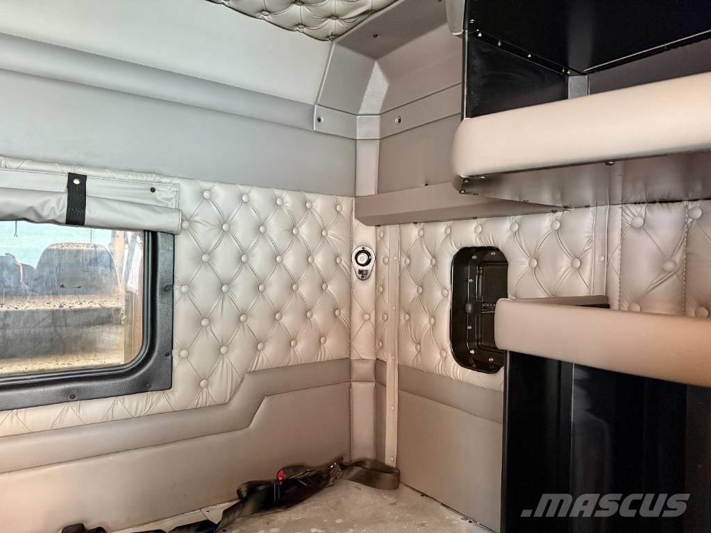 Kenworth T 800 Седельные тягачи