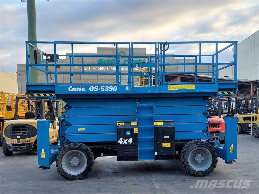Genie GS5390RT Ножничные подъемники