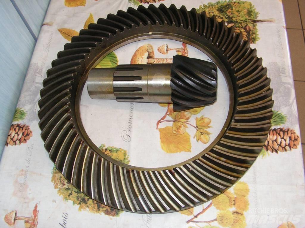 John Deere 4955 Трансмиссии