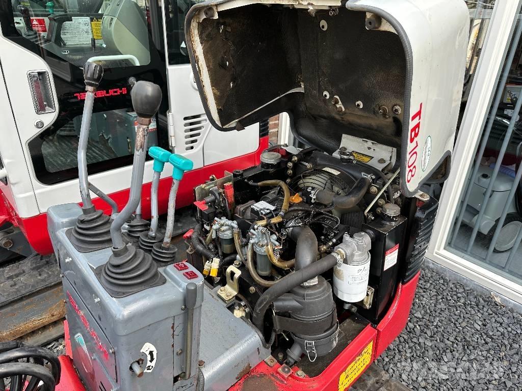 Takeuchi TB108 Мини-экскаваторы