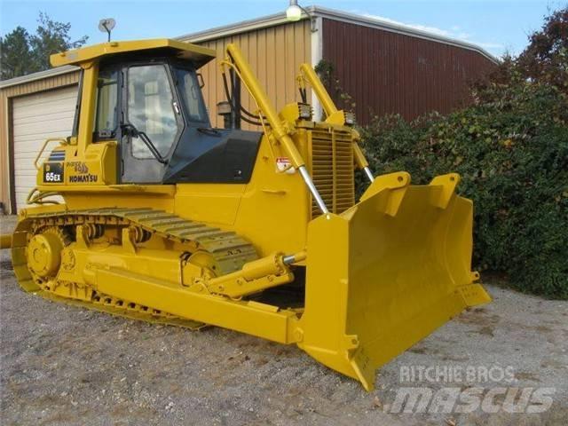 Komatsu D 65 EX Гусеничные бульдозеры