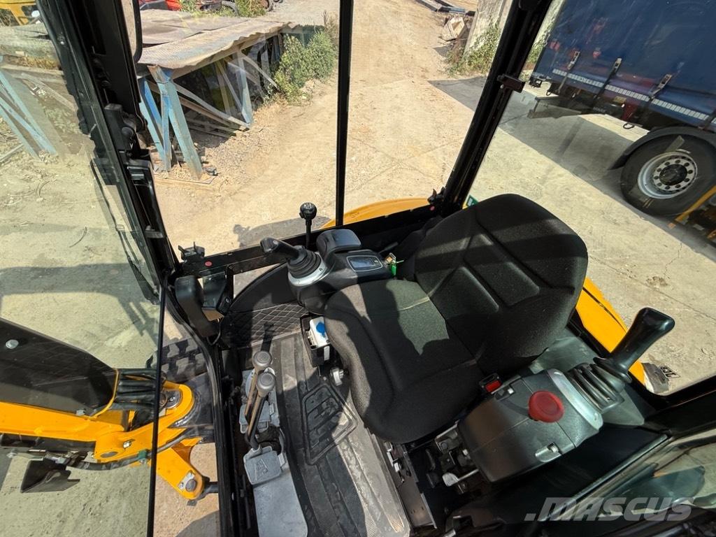 JCB 8026 CTS Мини-экскаваторы
