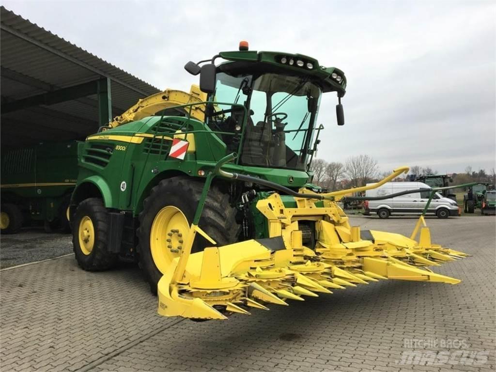 John Deere 8300i Самоходные кормоуборочные комбайны