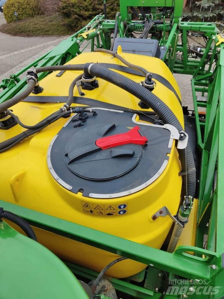 John Deere R4040i Самоходные опрыскиватели