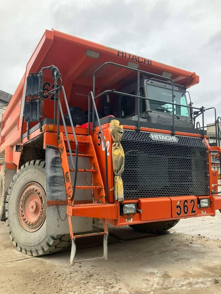 Hitachi EH 1100-5 Карьерные самосвалы