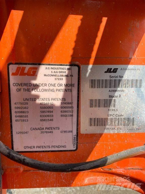 JLG 1230ES Разные подъемники и вышки