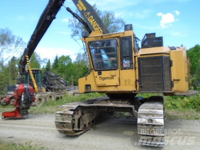 Tigercat 845B Валочно-пакетирующие машины