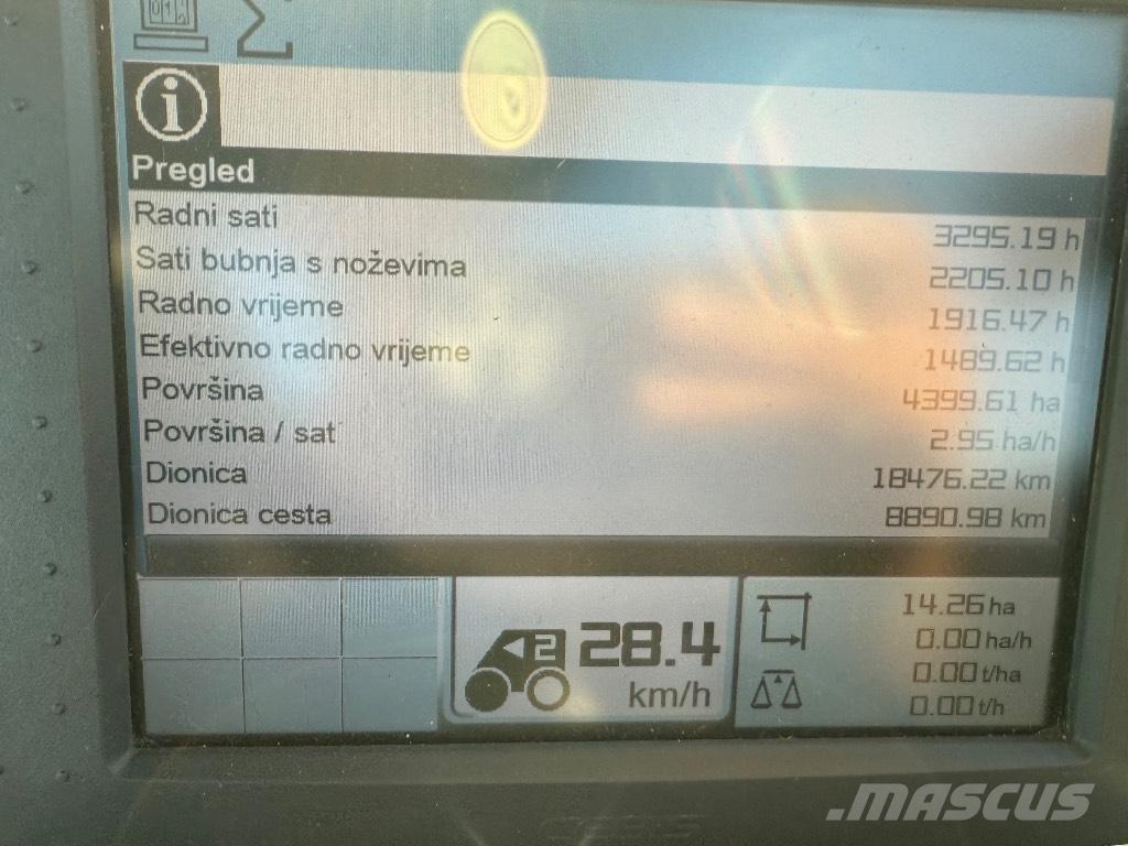 CLAAS Jaguar 960 4WD Прицепные кормоуборочные комбайны