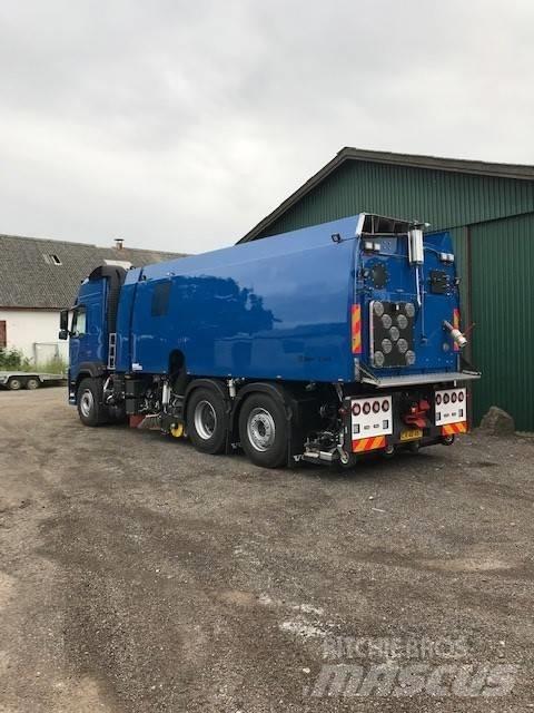 Volvo FM 500 Уборочные машины
