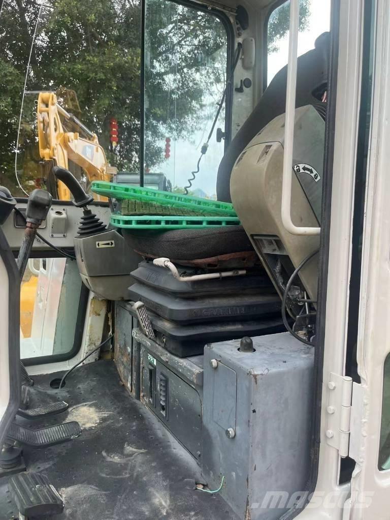 Takeuchi TB 160C Гусеничные экскаваторы