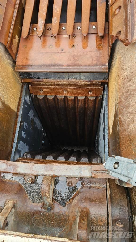  Jonsson Sandvik 612 Мобильные дробилки