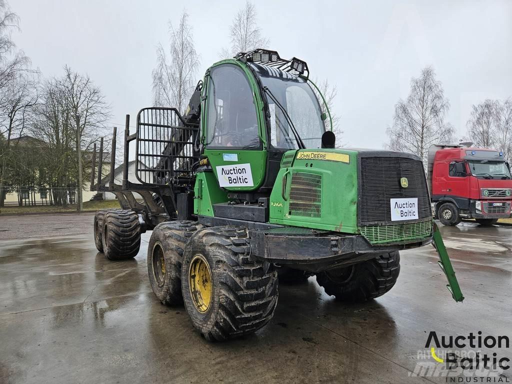 John Deere 1010 E Форвардеры