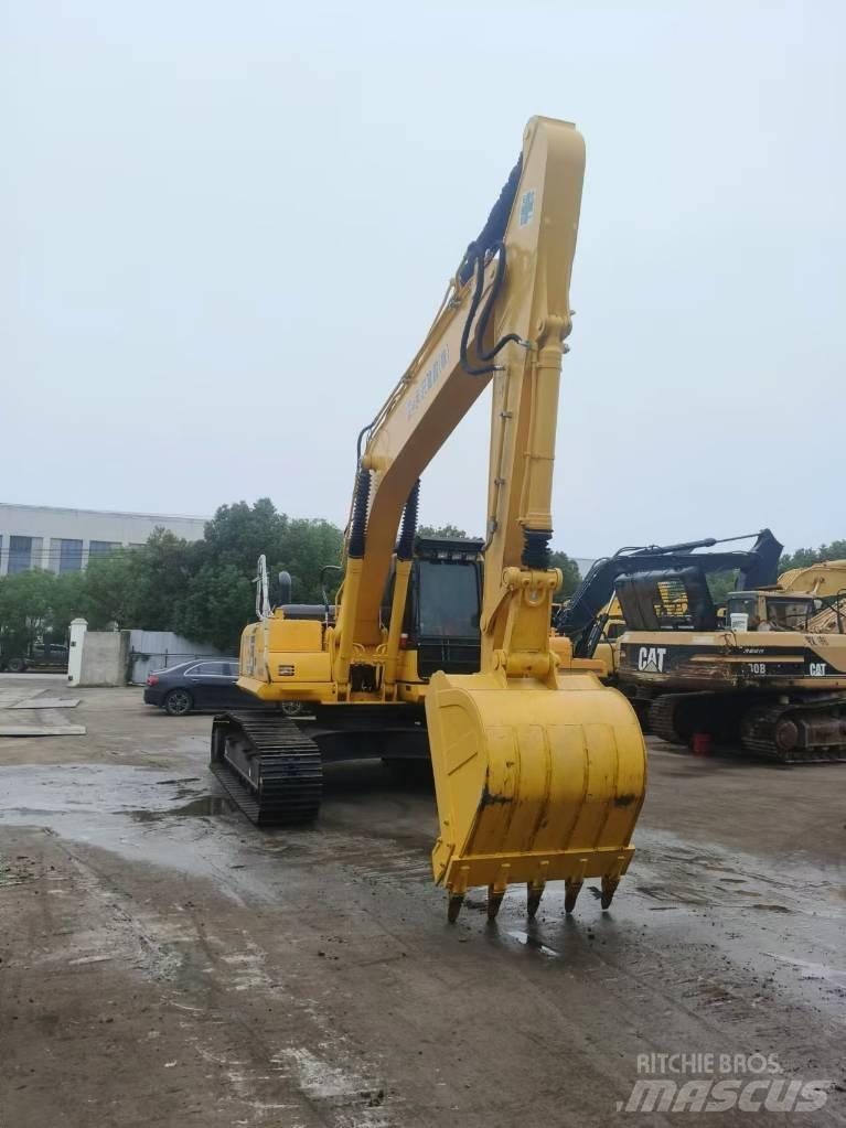 Komatsu PC 240 Гусеничные экскаваторы