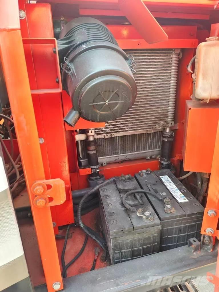 Hitachi ZX 60 Мини-экскаваторы