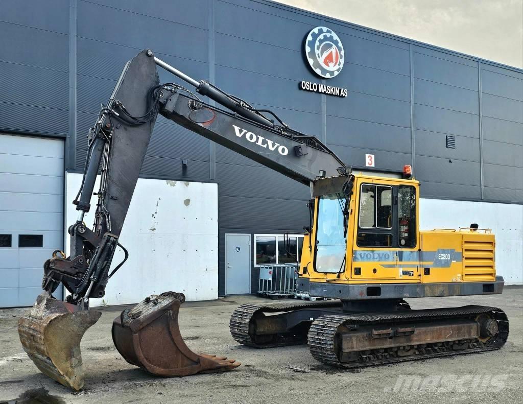 Volvo EC 200 Гусеничные экскаваторы