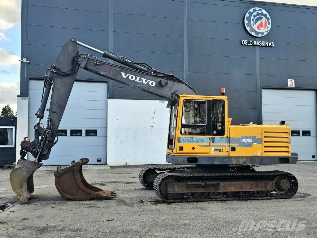 Volvo EC 200 Гусеничные экскаваторы