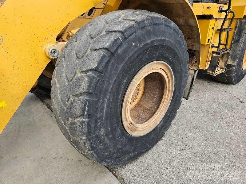 CAT 962 H Фронтальные погрузчики