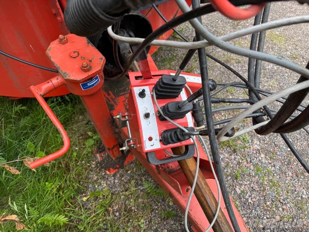Kuhn Primor 3560 Измельчители тюков