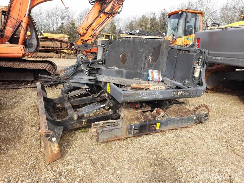 Terex TC85 Трактора