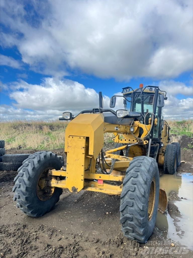 CAT 12 M Грейдеры