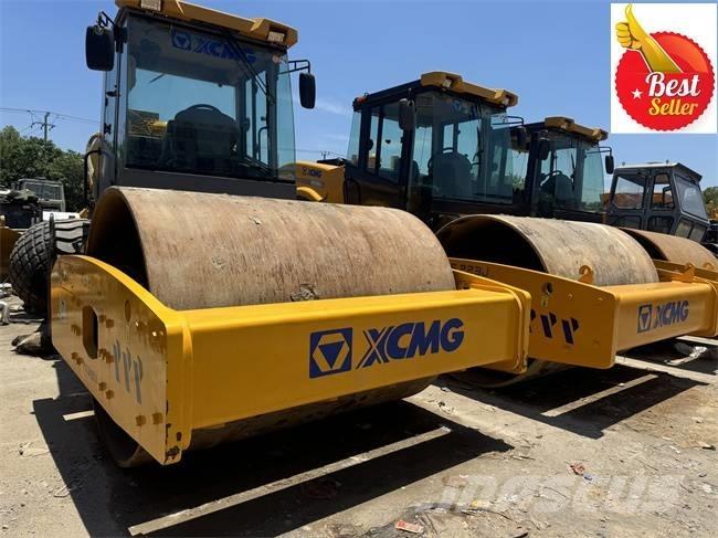 XCMG XS 223 J Грунтовые катки