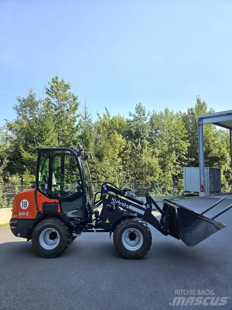 Kubota RT 260-2 Фронтальные погрузчики