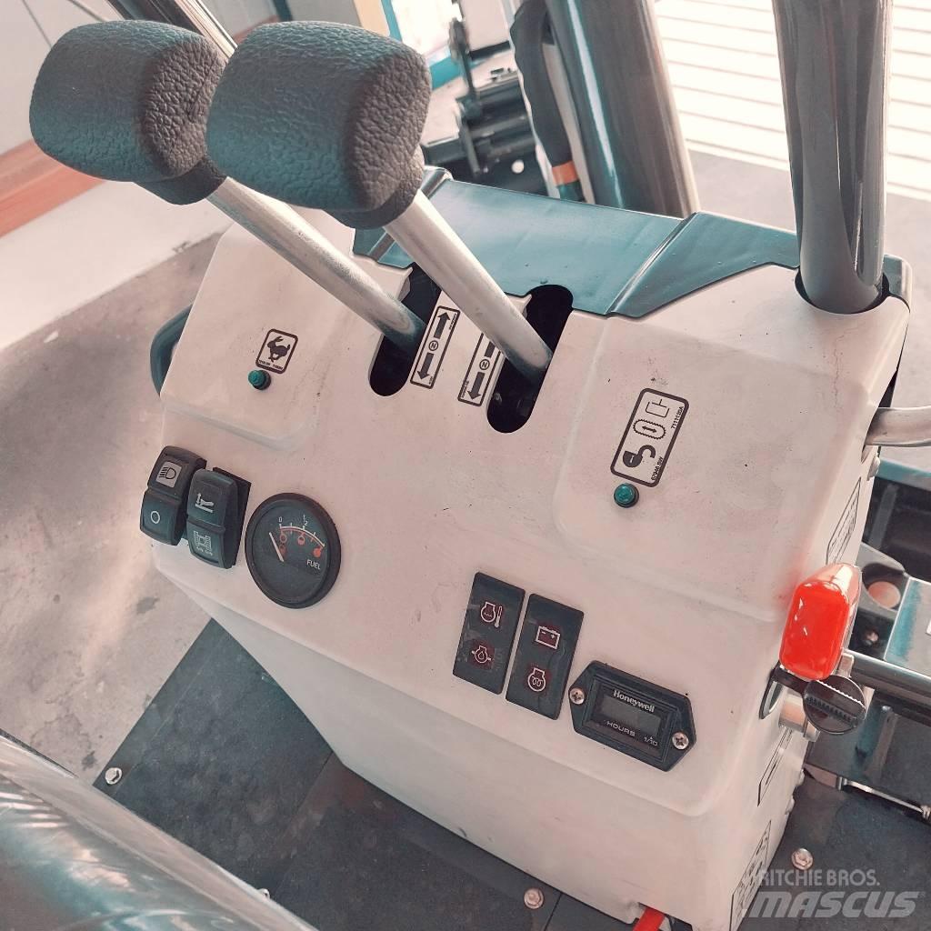 Bobcat E10z Мини-экскаваторы