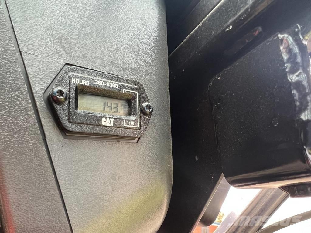 CAT 216 B 3 Мини-погрузчики