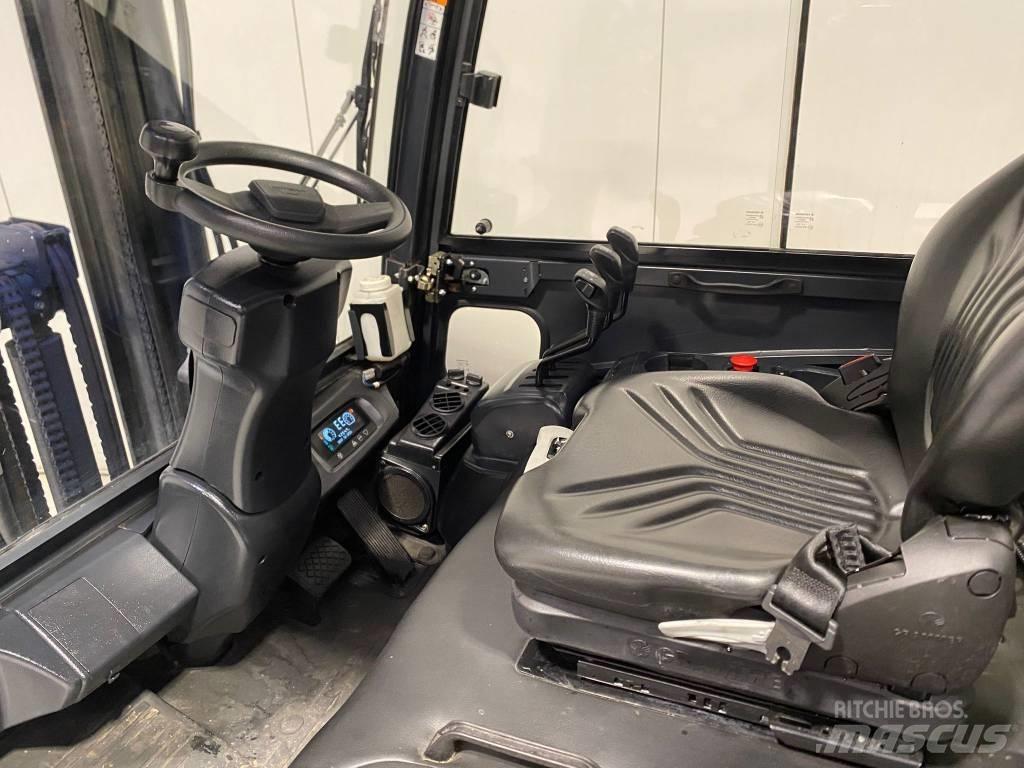 Doosan B25X-7 Электропогрузчики