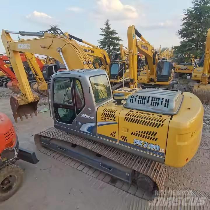 Kobelco SK260 Гусеничные экскаваторы