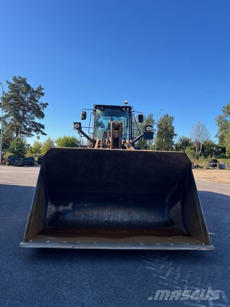 CASE 1021 G Фронтальные погрузчики