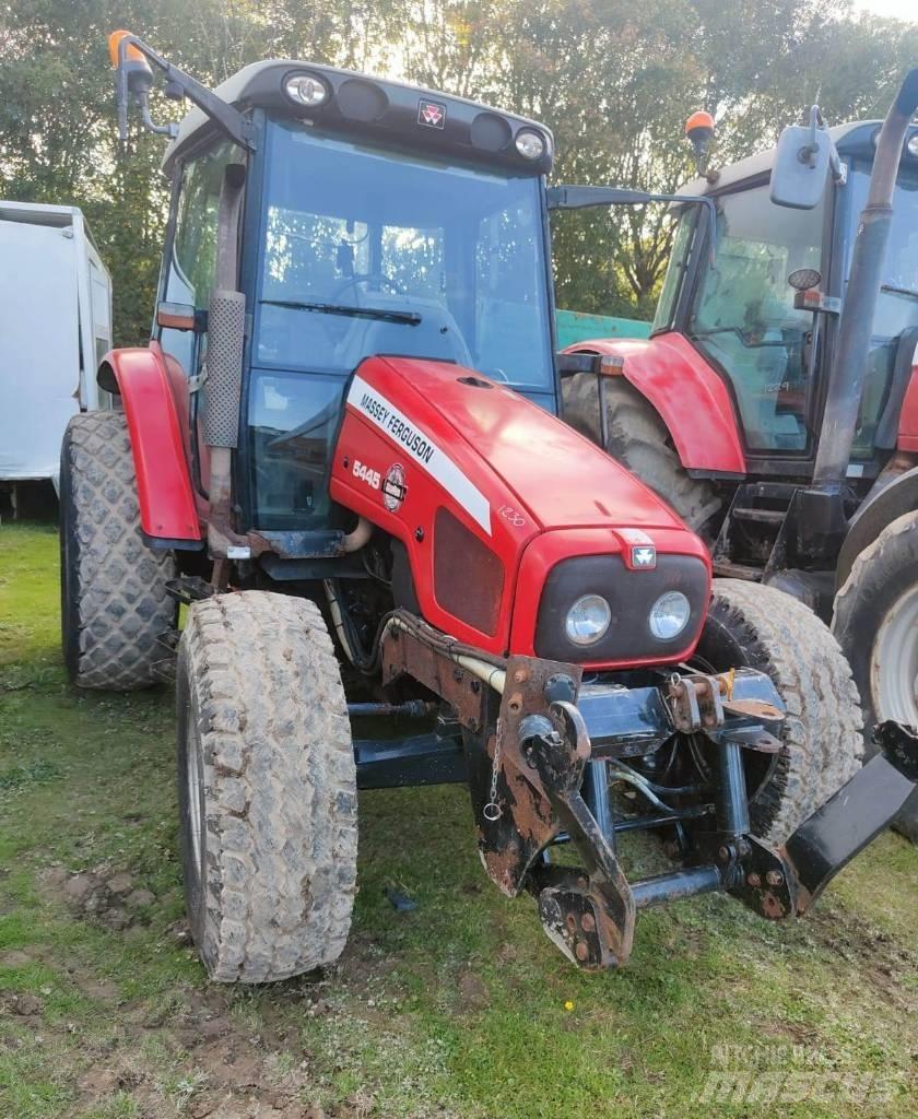 Massey Ferguson 5445 Трактора