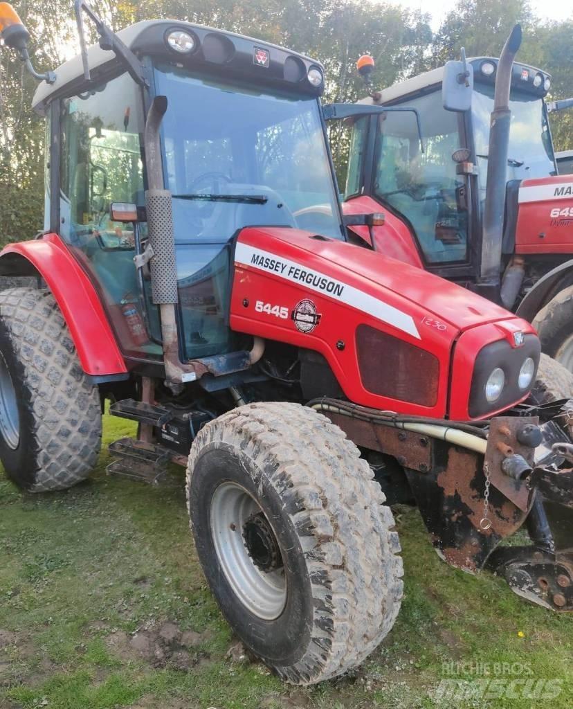 Massey Ferguson 5445 Трактора