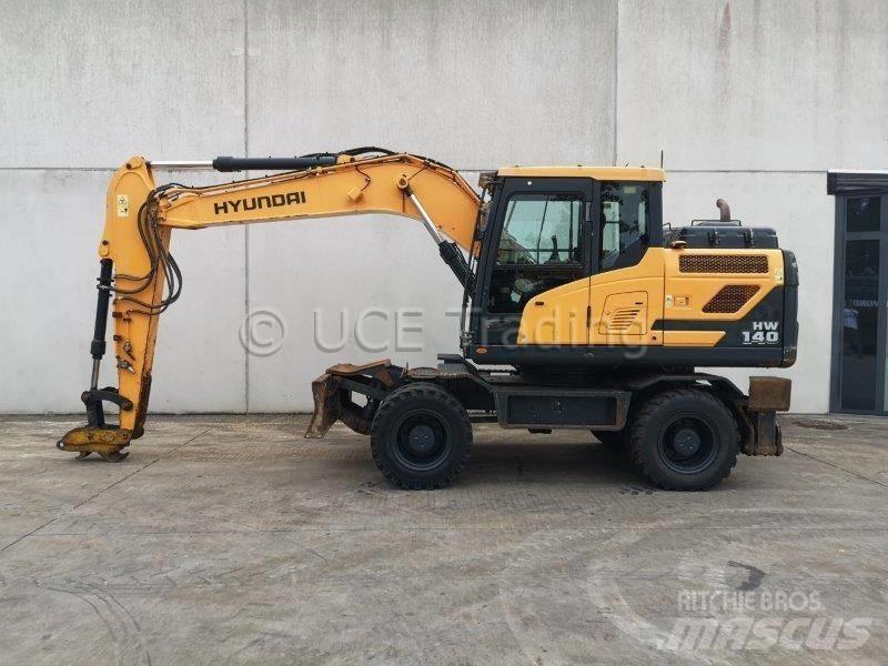 Hyundai HW140 Колёсные экскаваторы