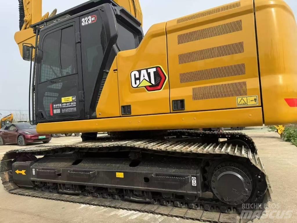 CAT 323GC Гусеничные экскаваторы