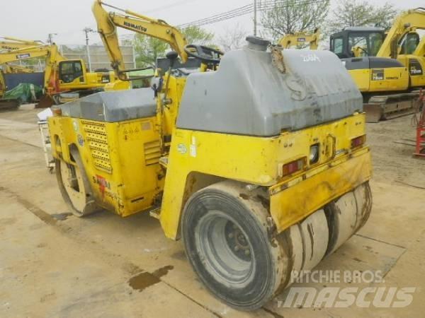 Sakai TW500 Грунтовые катки