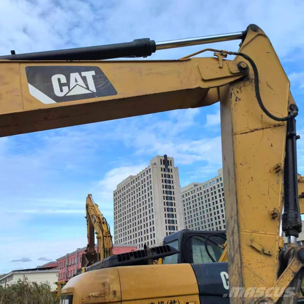 CAT 320 GC Гусеничные экскаваторы