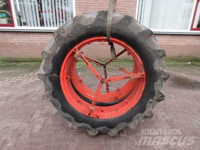 Goodyear 13.6/36 Шины и колёса