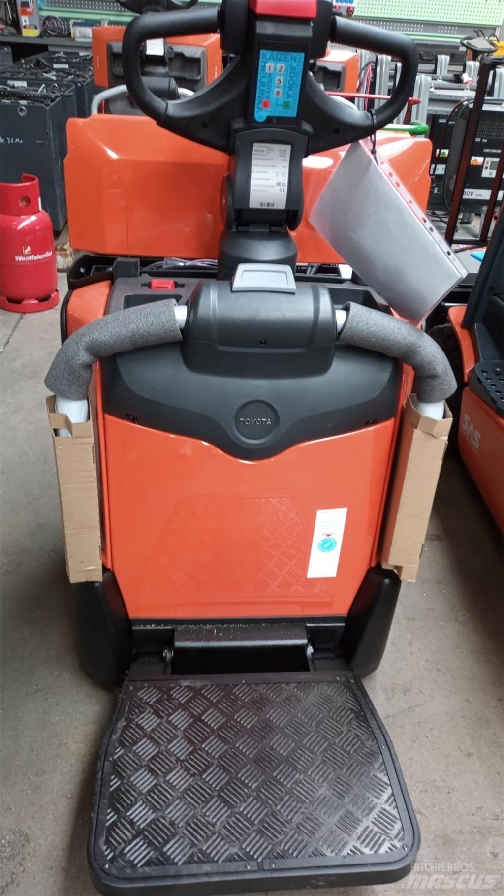Toyota LPE200B Ручные электрические тележки