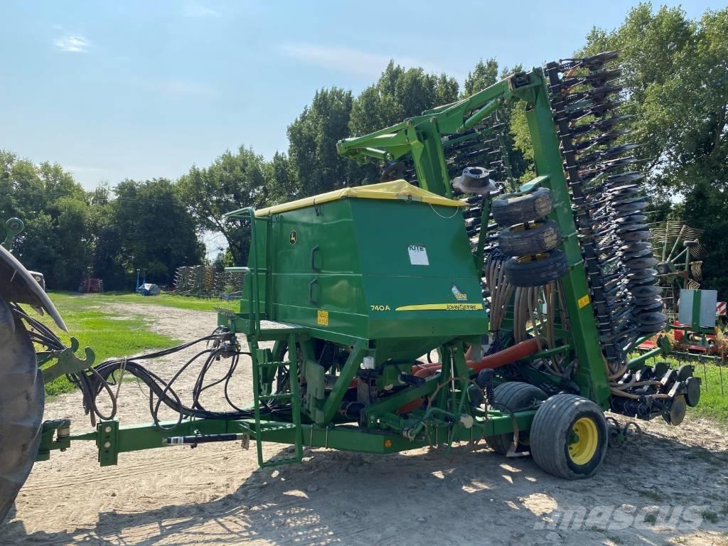 John Deere 740 A Сеялки