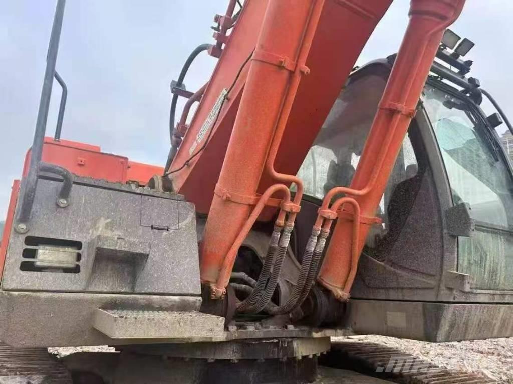 Hitachi ZX 470 Гусеничные экскаваторы