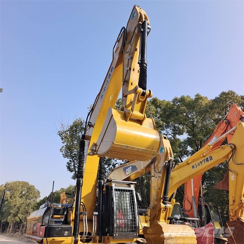 CAT 336 D2L Гусеничные экскаваторы