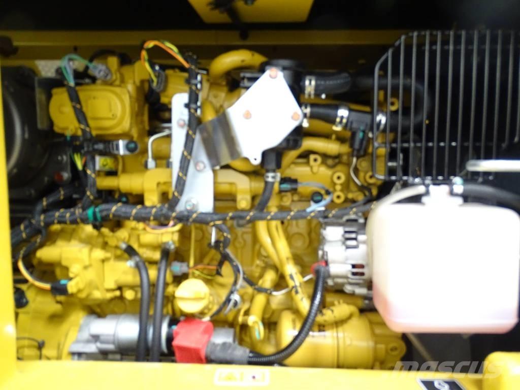 CAT 308 CR Малые экскаваторы 7т-12т