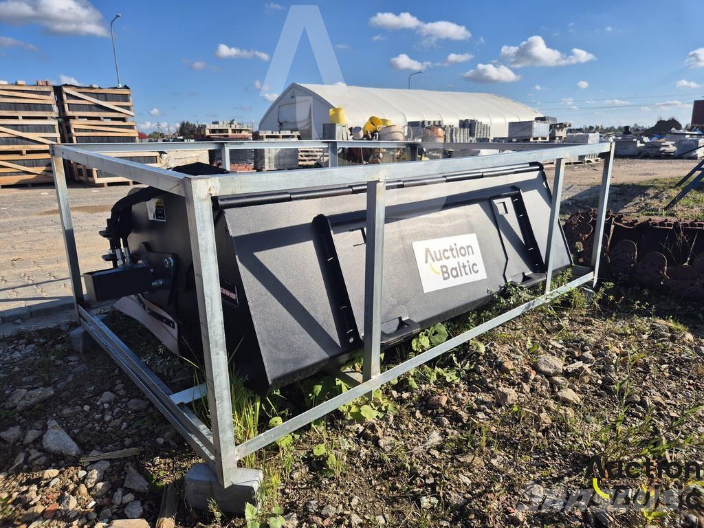  Rhino-Cross 72 in Навесные щетки