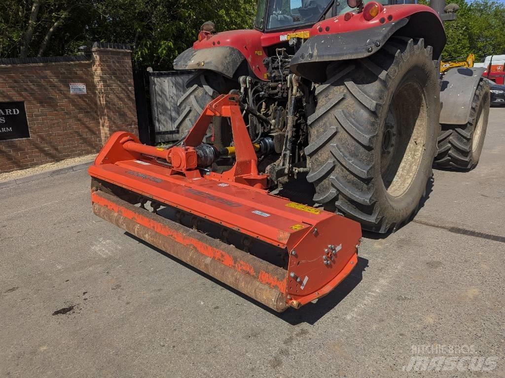 Kubota SE3230 Роторные косилки